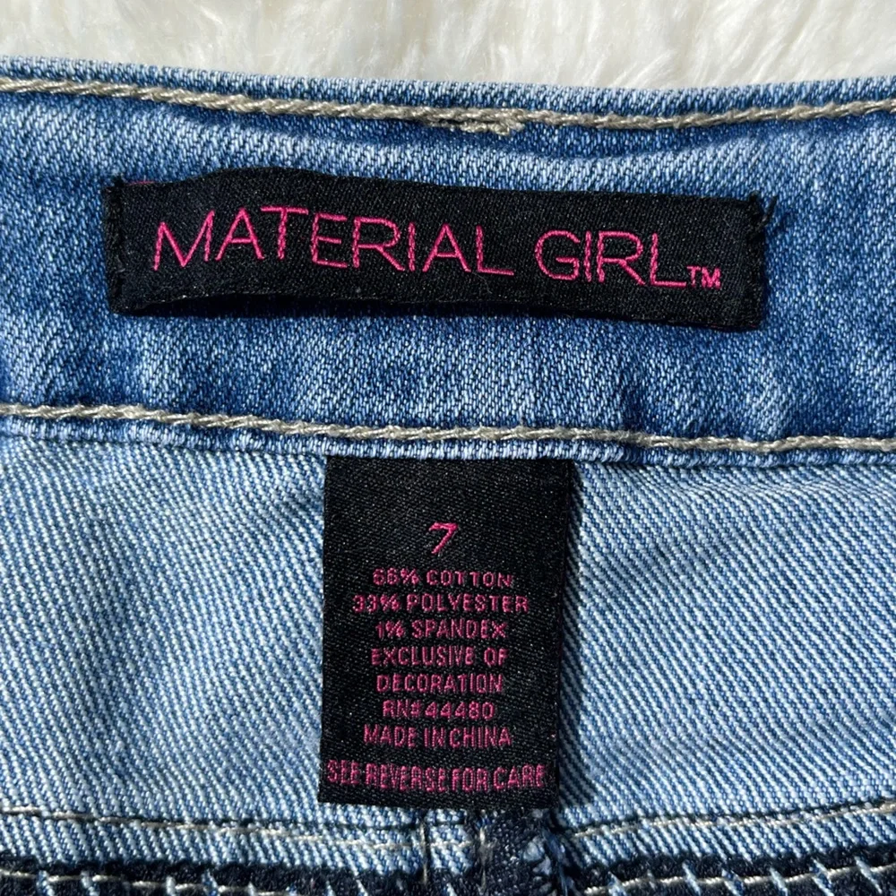 Flashy Material Girl Jean Shorts 🖤 - Picture 6 of 9